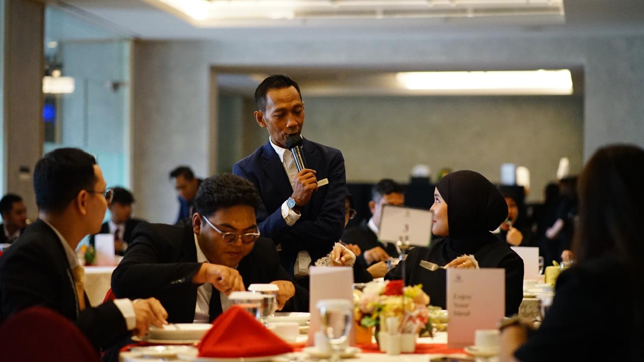 Program studi Ilmu Komunikasi UTA’45 Jakarta Adakan kegiatan Table Manner bertema Networking Luncheon Etiquette